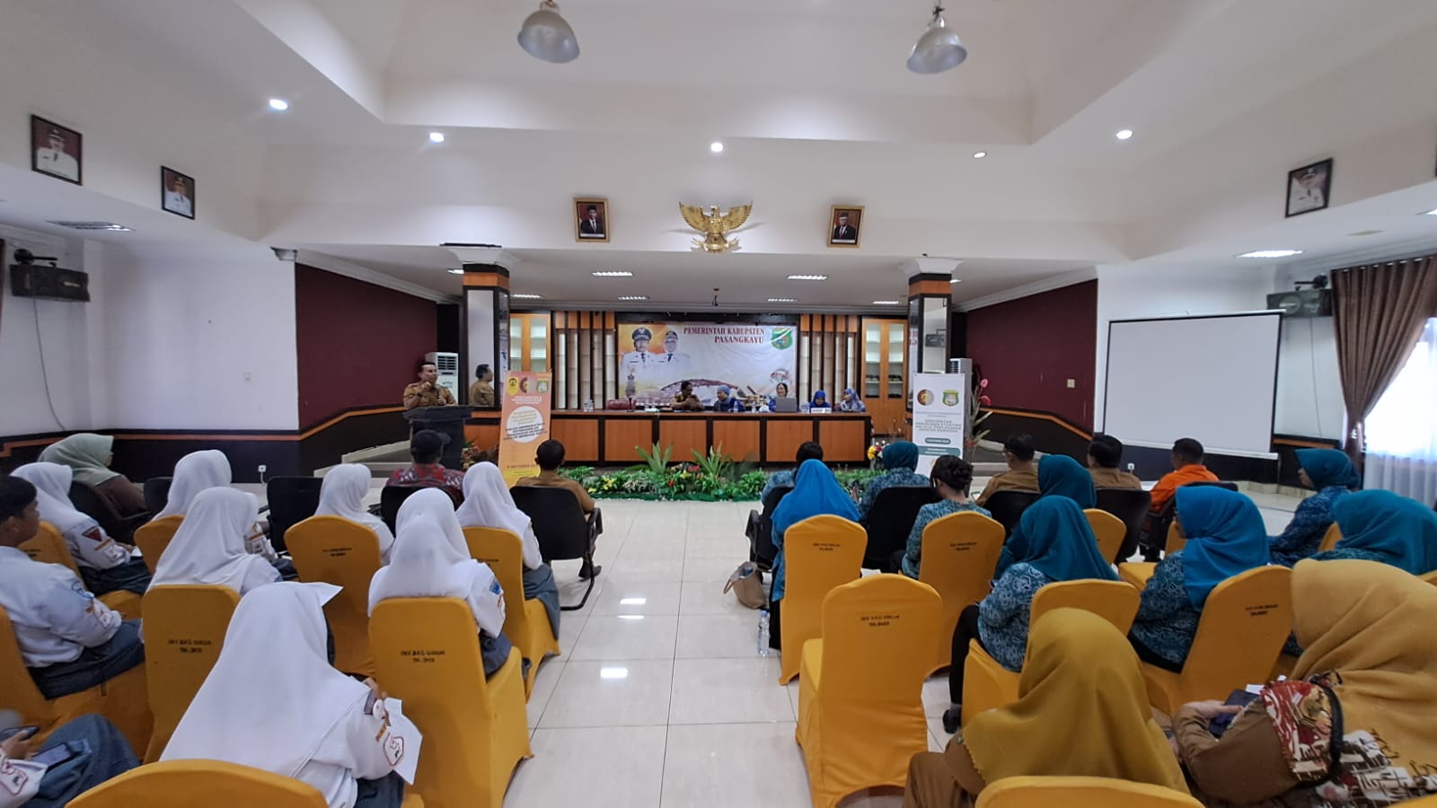 Program Kerjasama Kajian Pengembangan Perkotaan, SKSG, UI Dengan Pemkab ...